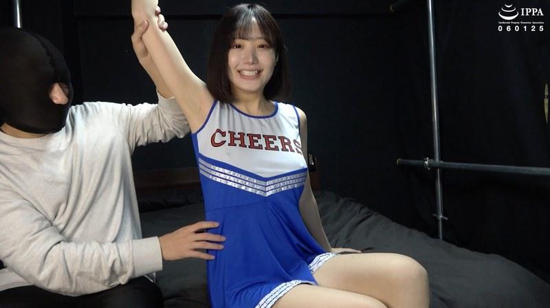 【琥珀やや】 「激カワチアガール美女のくすぐり感度チェック！」スワローVol.6 琥珀やや 1