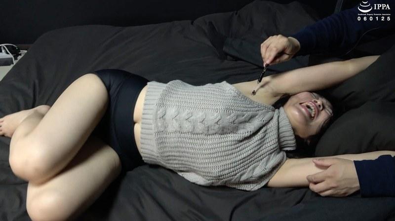 【杉崎みさき】 「暗示くすぐりで弱点の腋の下も抵抗できずにくすぐられる奥様！」わかしラボ WAKA-071杉崎みさき 8