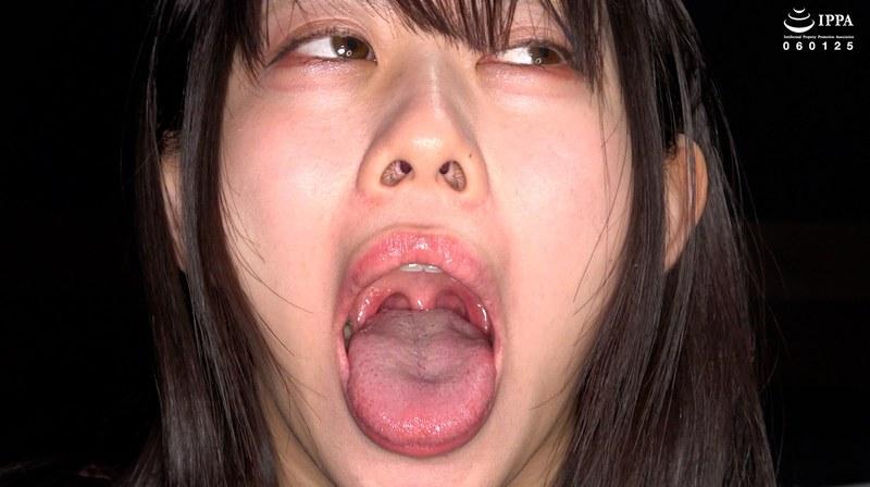 【甘井くるみ】 【激レア】「超貴重な口内・歯・のどちんこ観察＆小魚咀嚼巨大女プレイ！」甘井くるみ